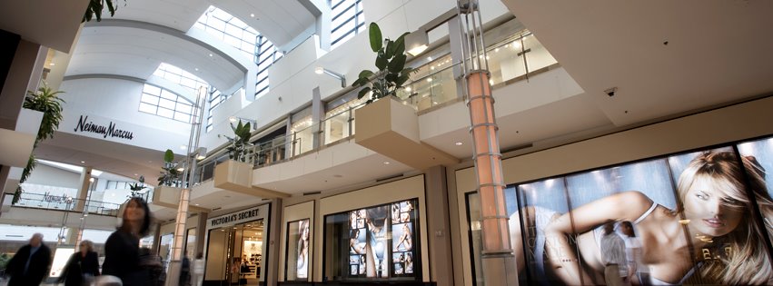 Westfield Garden State Plaza Urban Premium Wing & Flagship Interior  Renovation — Reis & Parc Studio